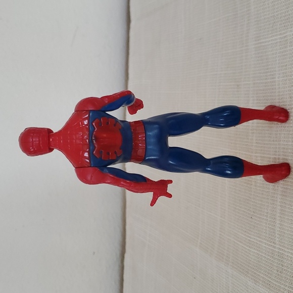 Spiderman Toy Figure - Picture 6 of 12
